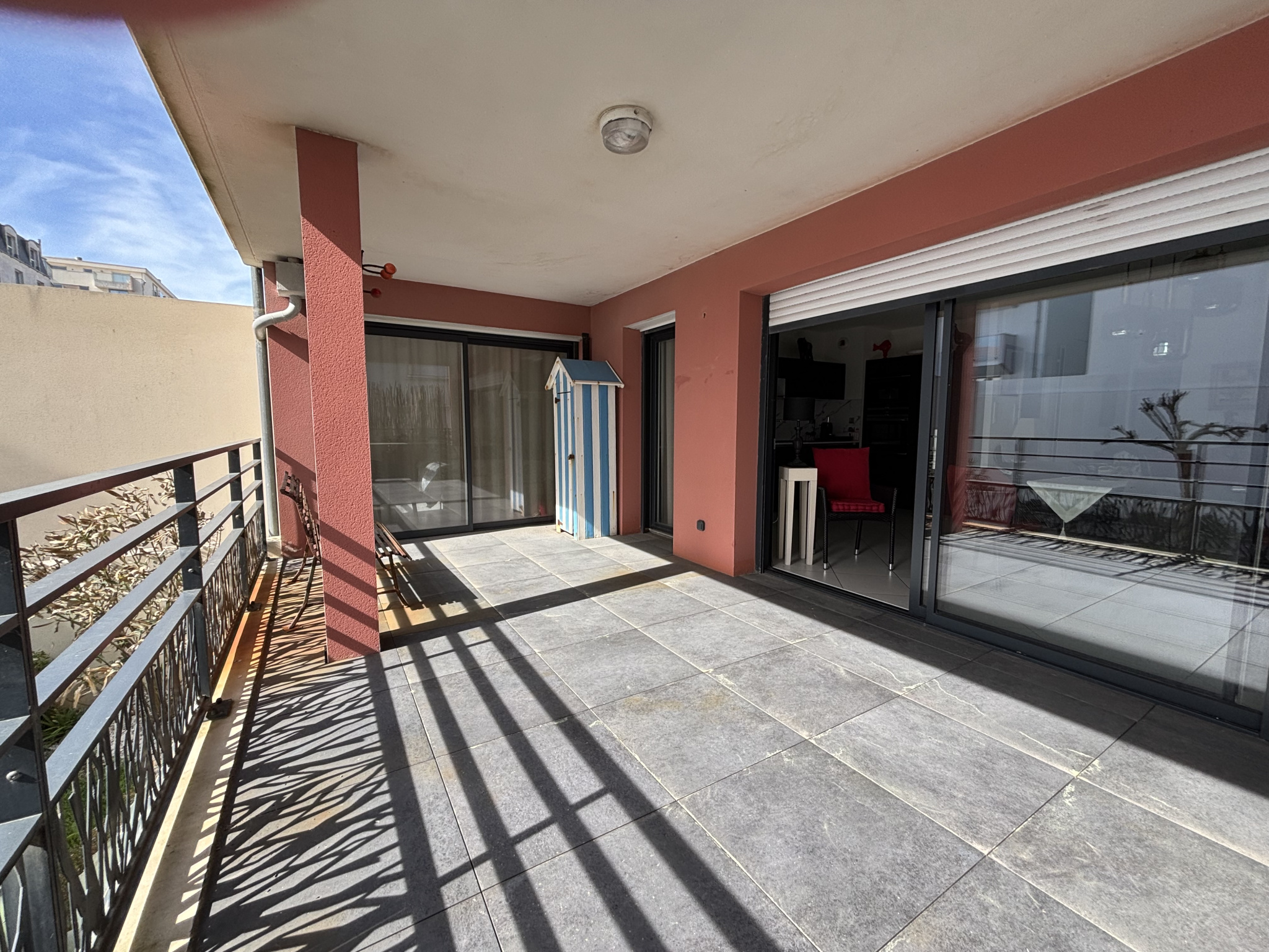 APPARTEMENT T3 - LES PRESIDENTS - VUE MER