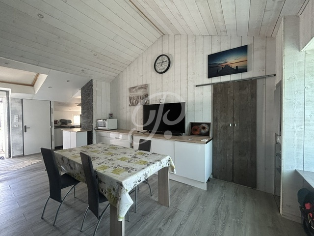 Maison Coëx 35 m2 et garage