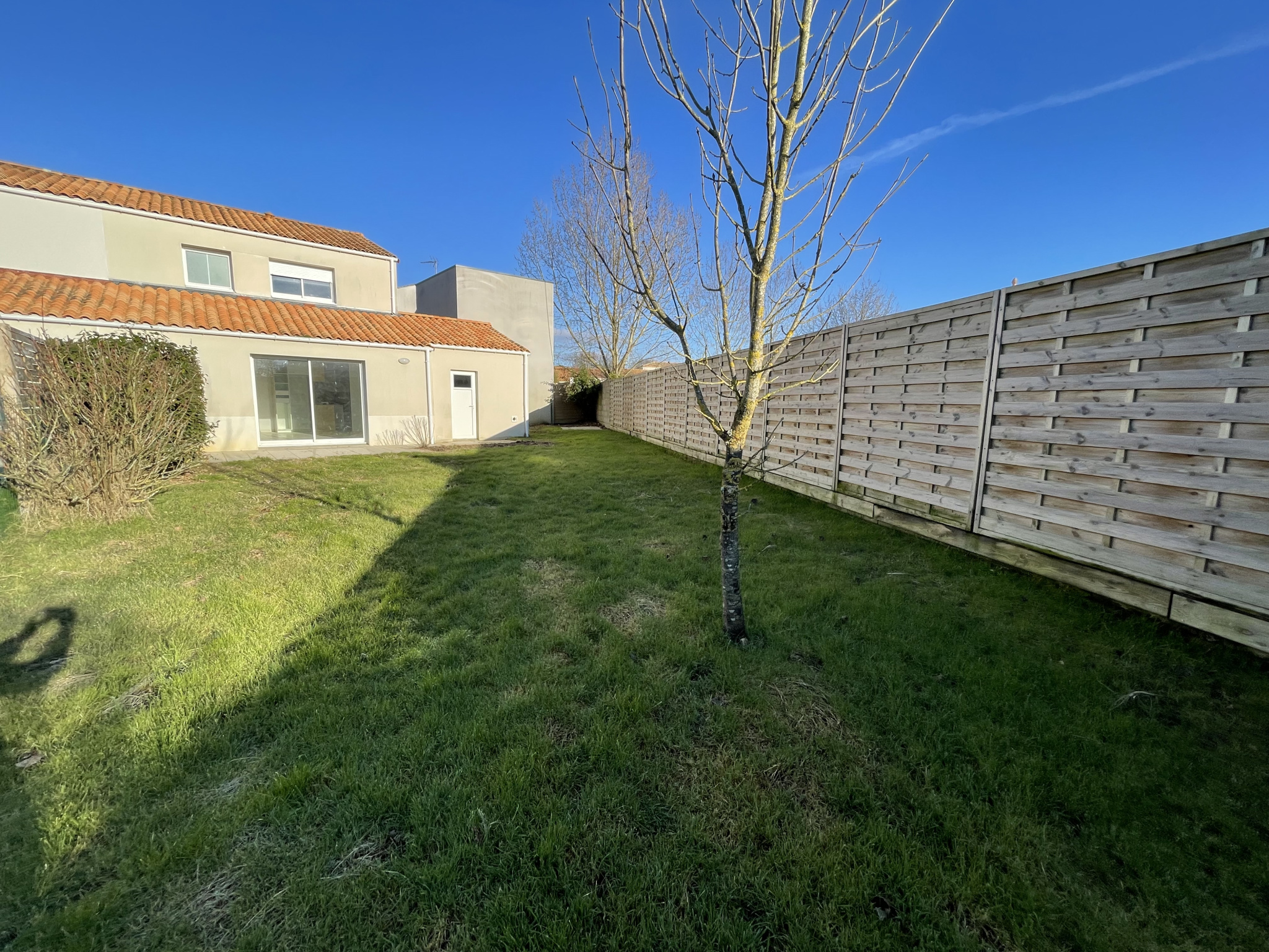 Maison 3 chambres jardin plein sud