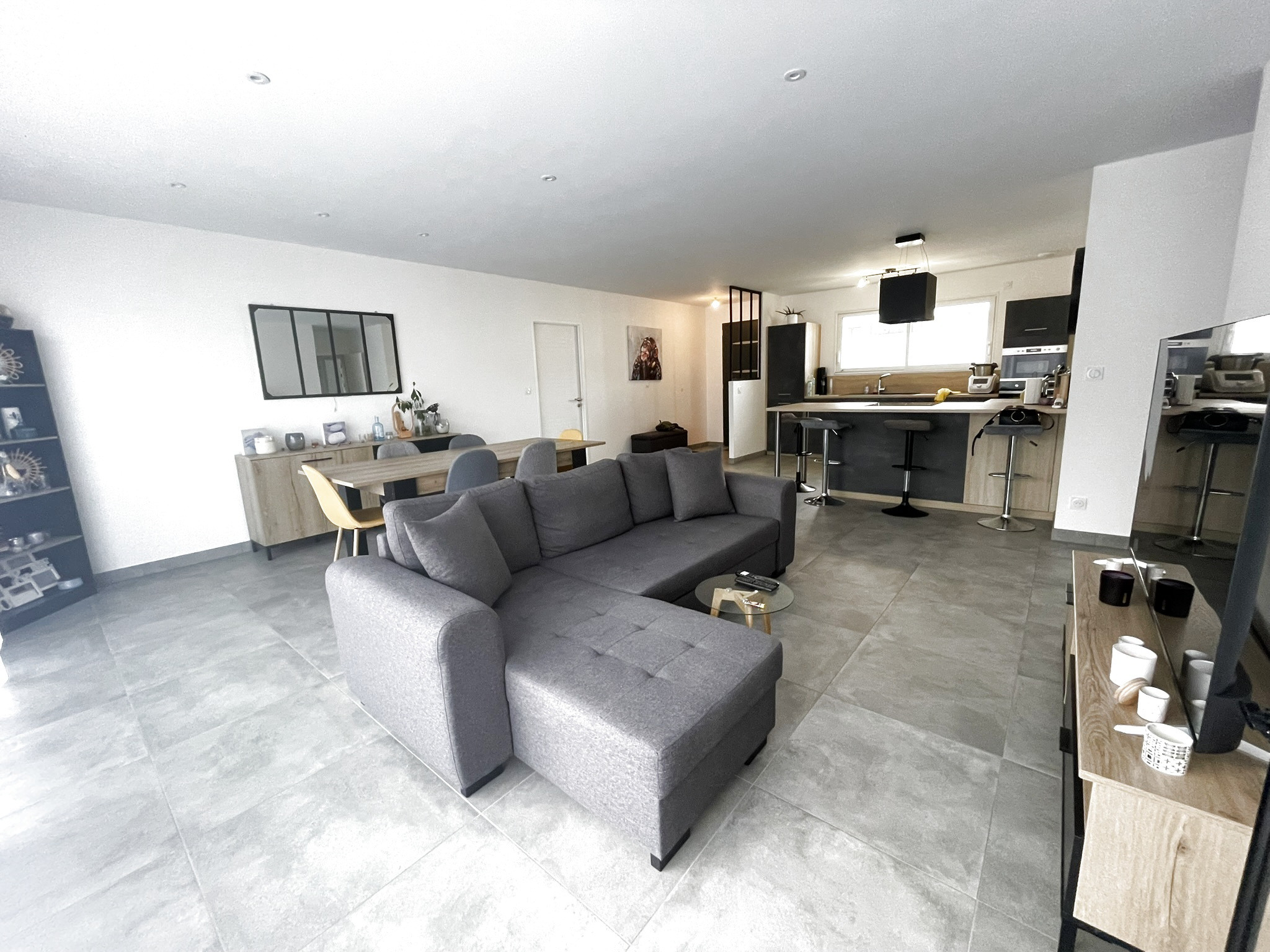 Maison récente de plain pied