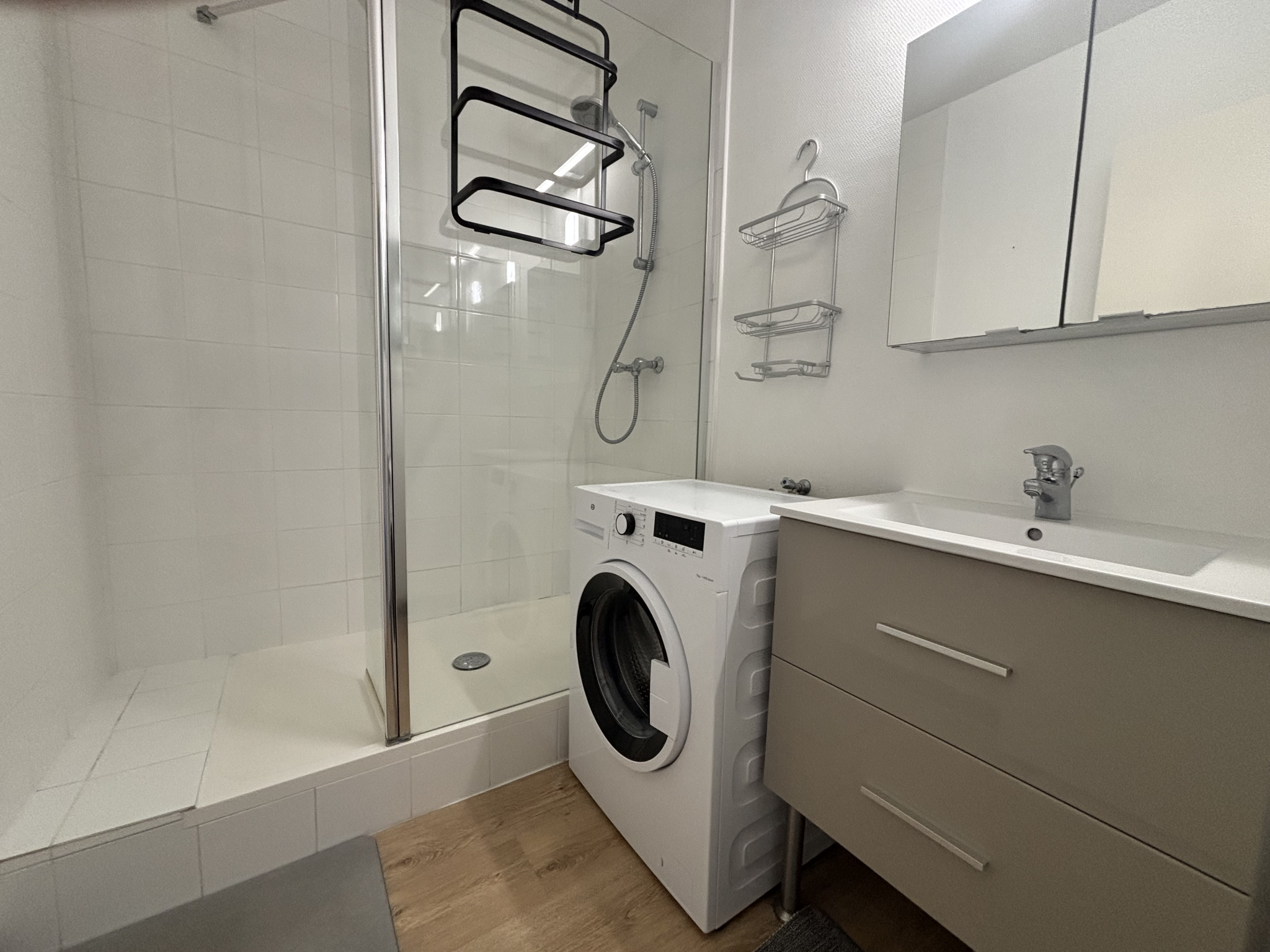 APPARTEMENT - CENTRE VILLE - LES SABLES D'OLONNE