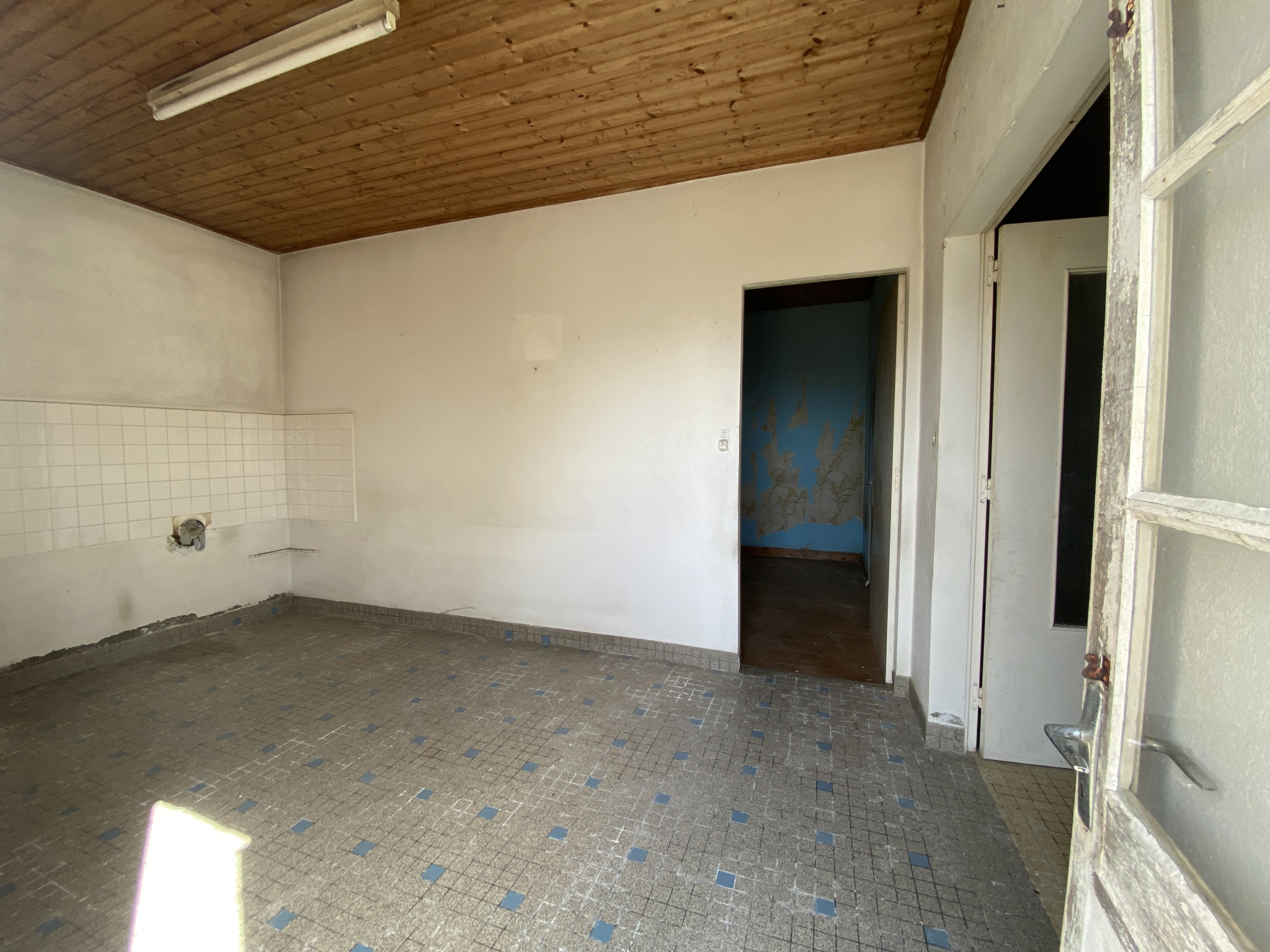 Ensemble immobilier Terrains, Maison, dépendances et grange