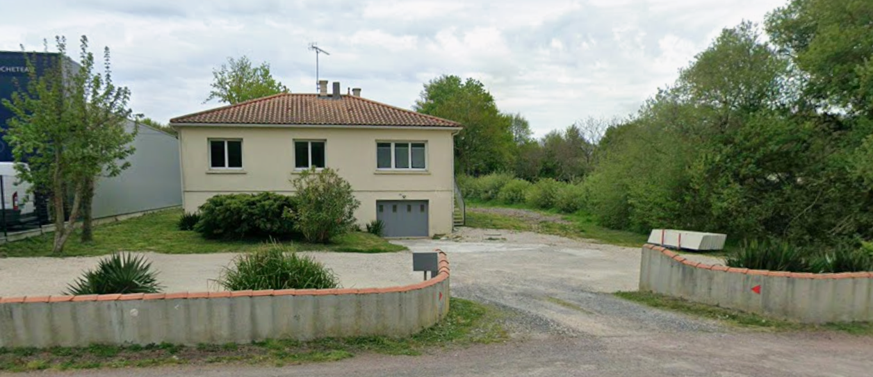 LOCATION MAISON 3 CHAMBRES